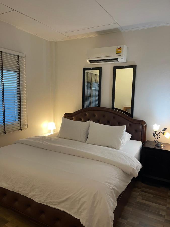 Rynn Hotel Trat Exterior photo